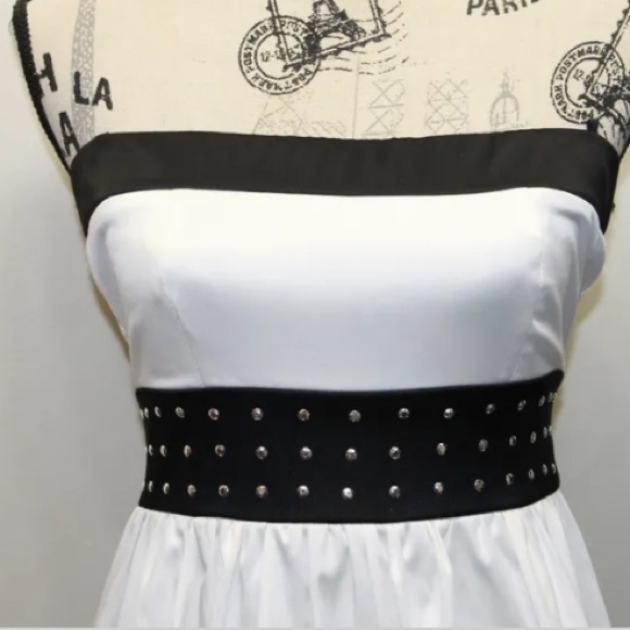 Glam Dress Women Black / White Strapless Fit And Flare Dress Small - Picture 5 of 10